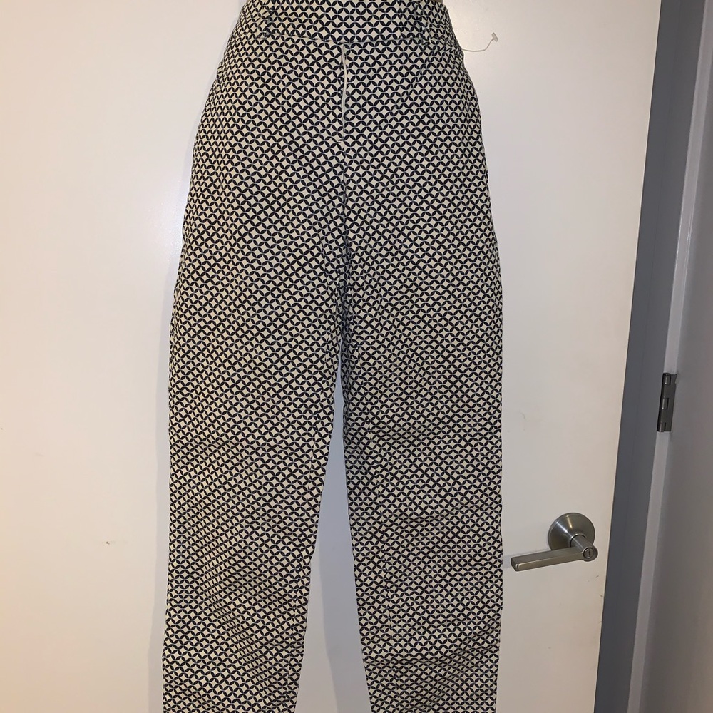 Adrienne Vittadini pattern pants size 4
